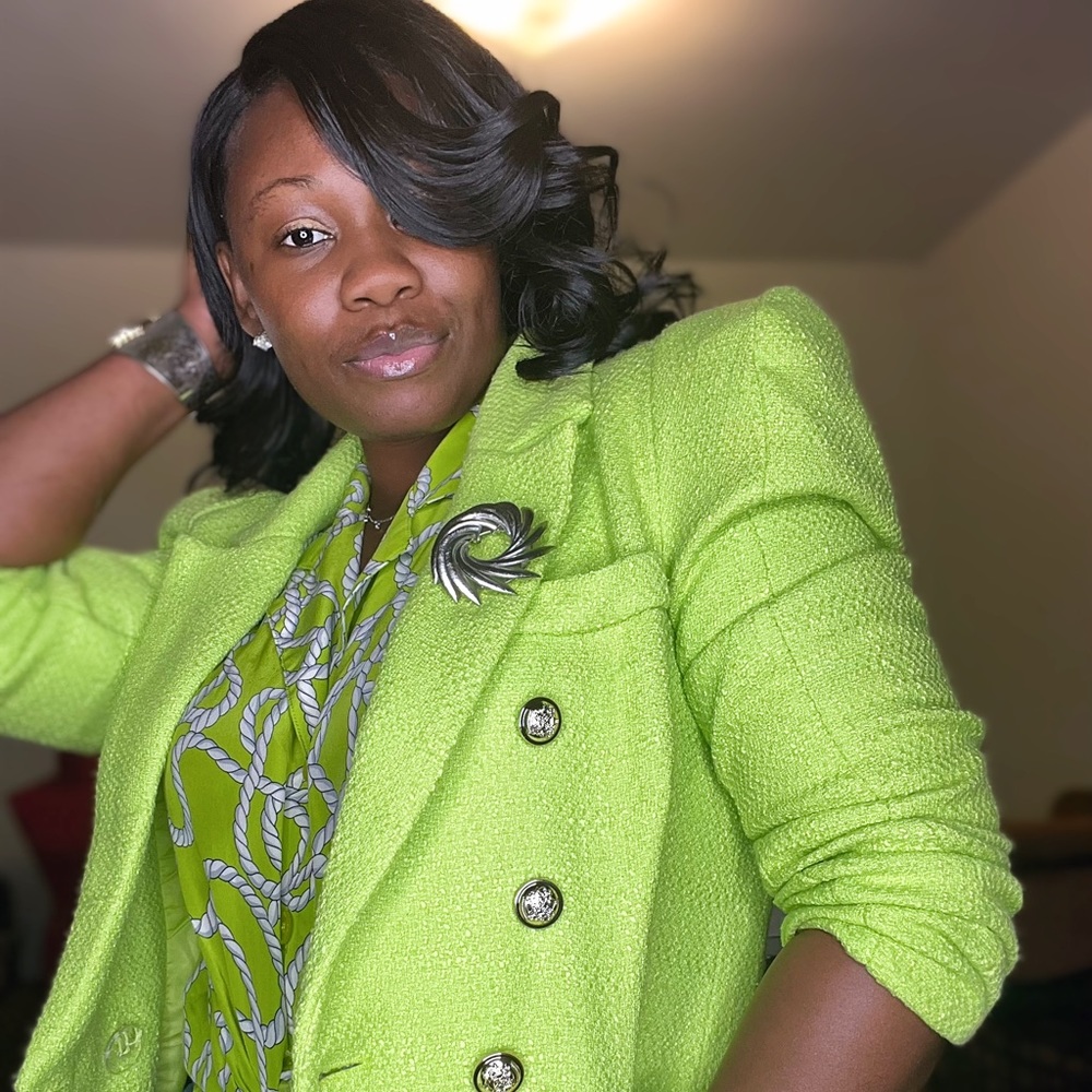 Meet your Posher, Ashley